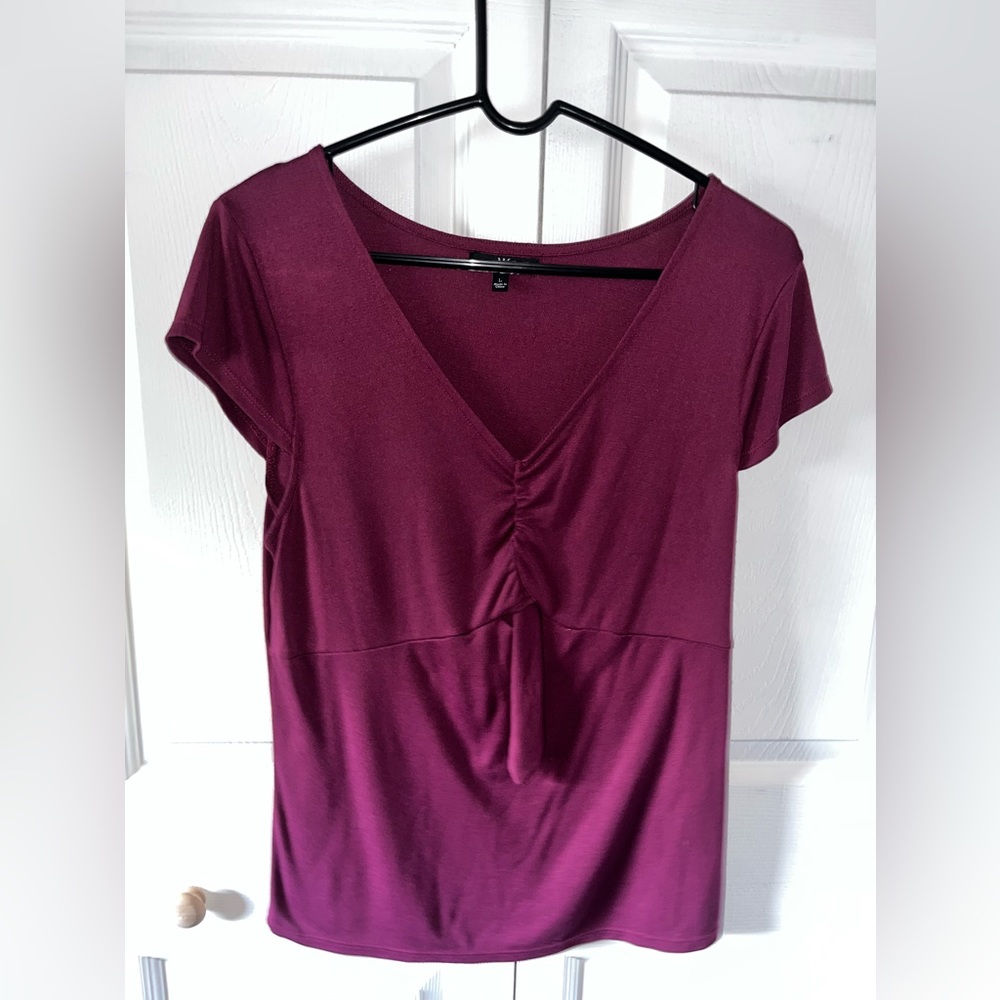 My Michelle top woman's Large used in great condition. Color is Ruby or wine.